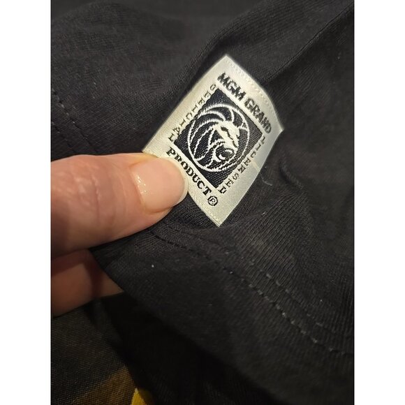 Mike Tyson He's Back Black T-Shirt MGM Grand August 1995 Fight Deadstock Boxing - Picture 3 of 8